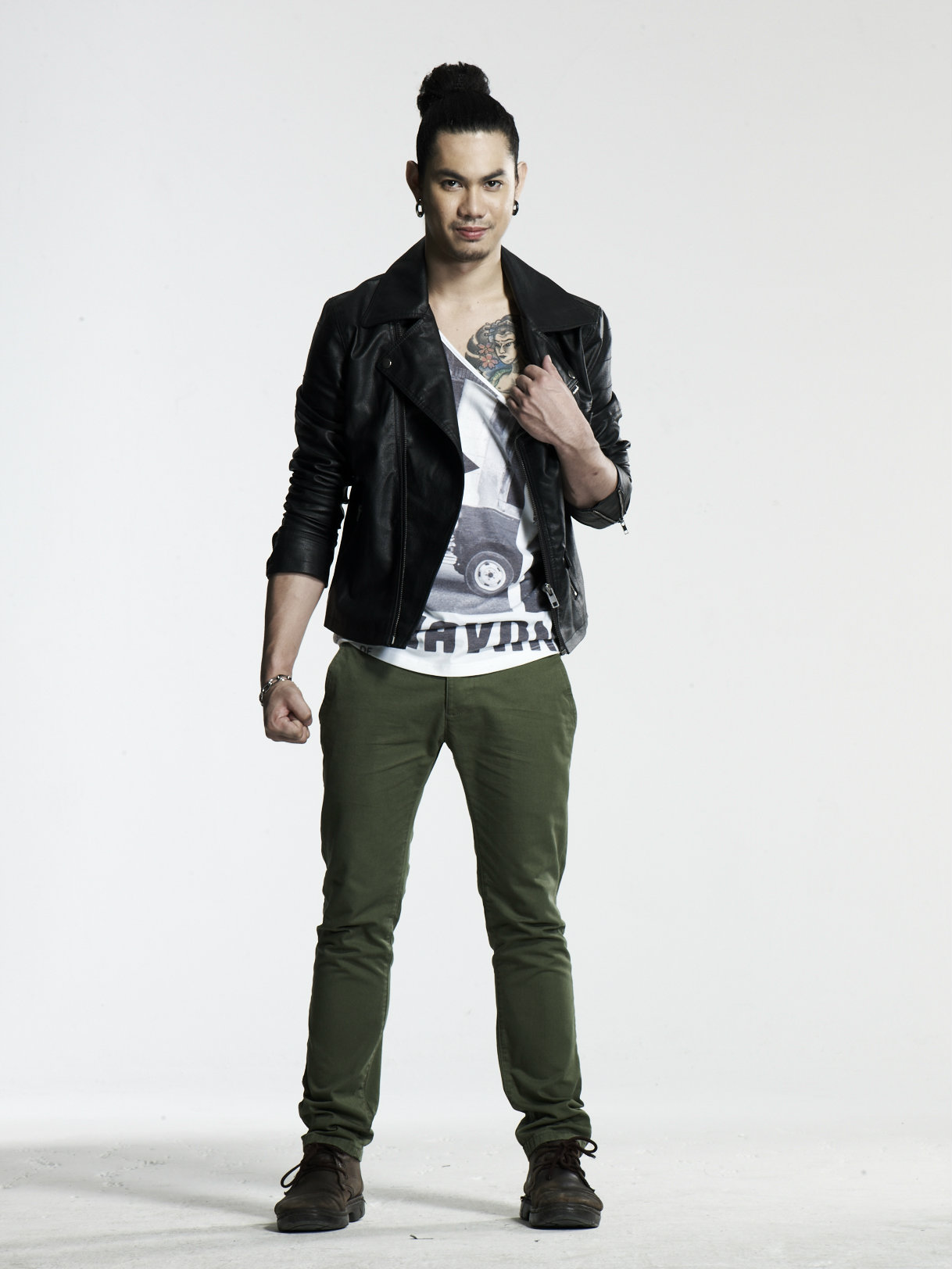 V7 เอ้  กิติพงษ์ ถนอมบุญ ทีมฝันและใฝ่