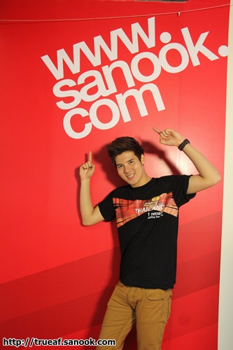นักล่าฝัน AF10 บุก Sanook!