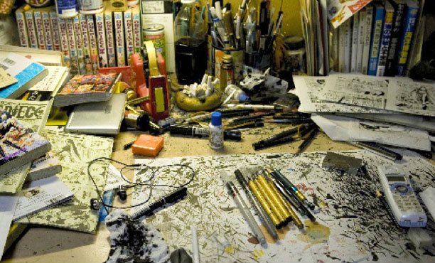 พาไปชมโต๊ะทำงาน ของนักวาดการ์ตูนชื่อดัง