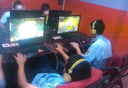 เกมเมอร์สุดเพี้ยน