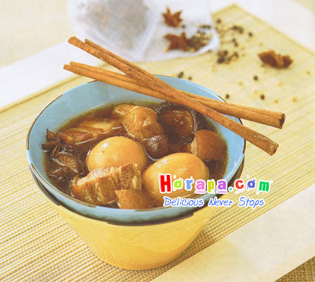 พะโล้หมู-ไข่