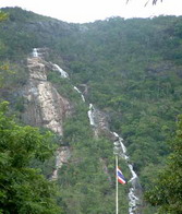 อุทยานแห่งชาติน้ำตกหงาว