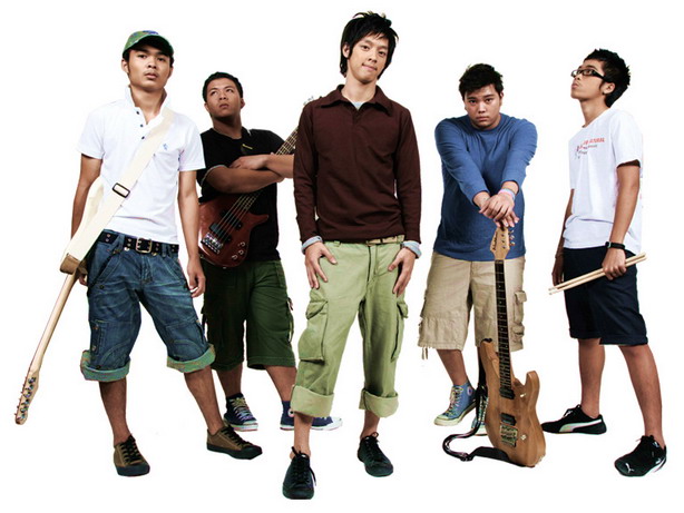 เพลง สายเกินไป