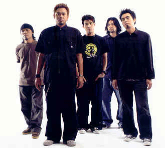 เพลง เล่นของสูง