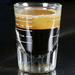 กาแฟกับเหล้าผสมกันเป็นยาเป็นวิเศษได้จริงหรือ
