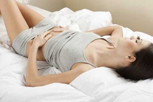 3 สมุนไพร ช่วยบำบัดอาการปวดประจำเดือน