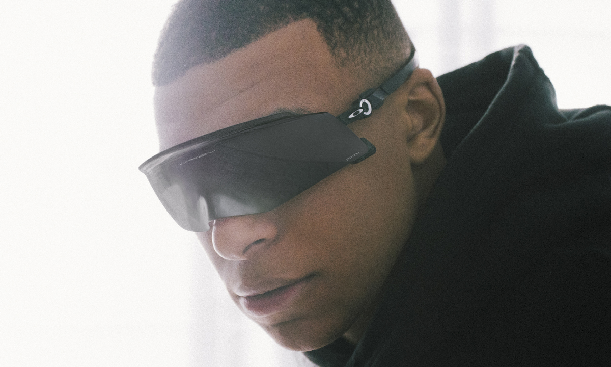 KYLIAN MBAPPÉ เข้าร่วมกับ Oakley ในการแสวงหาแรงบัลดาลใจให้กับคนรุ่นต่อไป