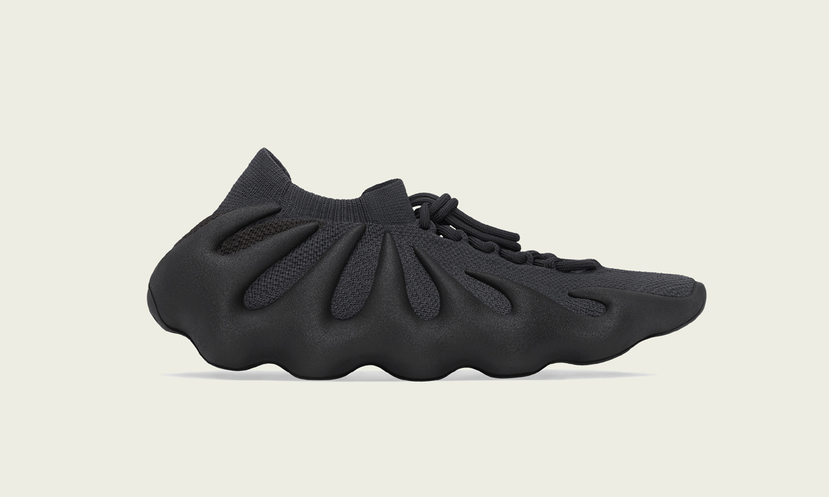 adidas ประกาศวางขาย YEEZY 450 UTILITY BLACK