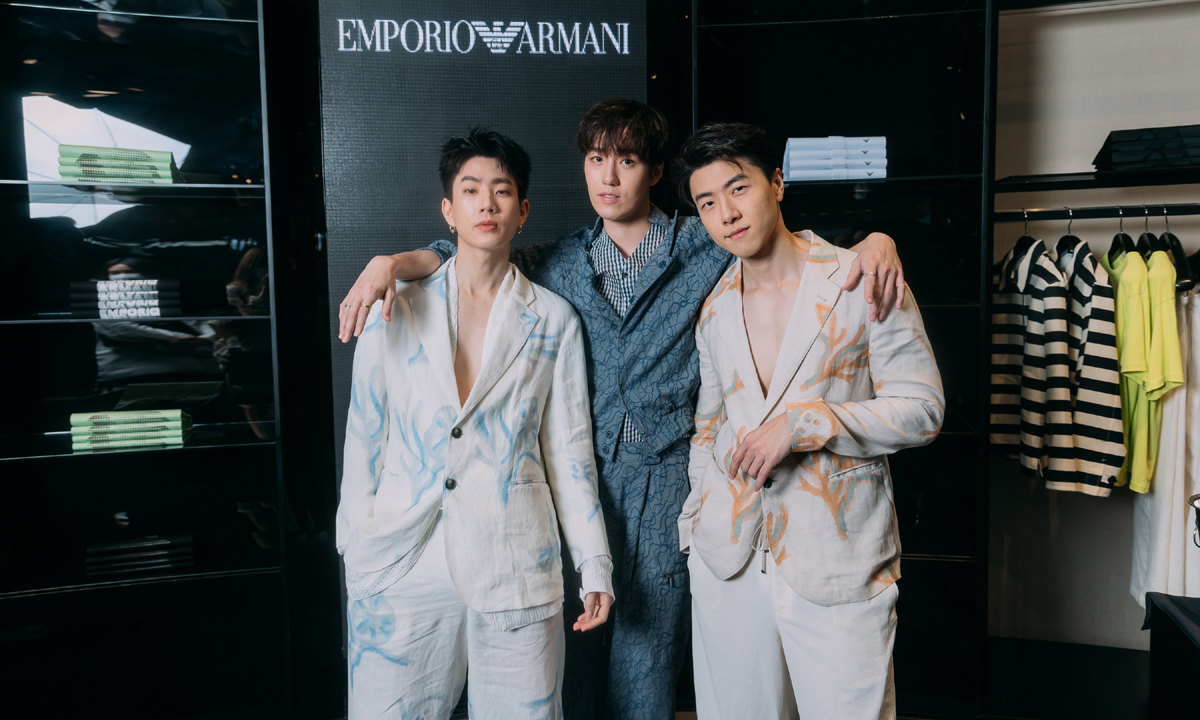 Emporio Armani เปิดตัว Spring Summer 2023 เผยความสดใสของธรรมชาติฤดูร้อน