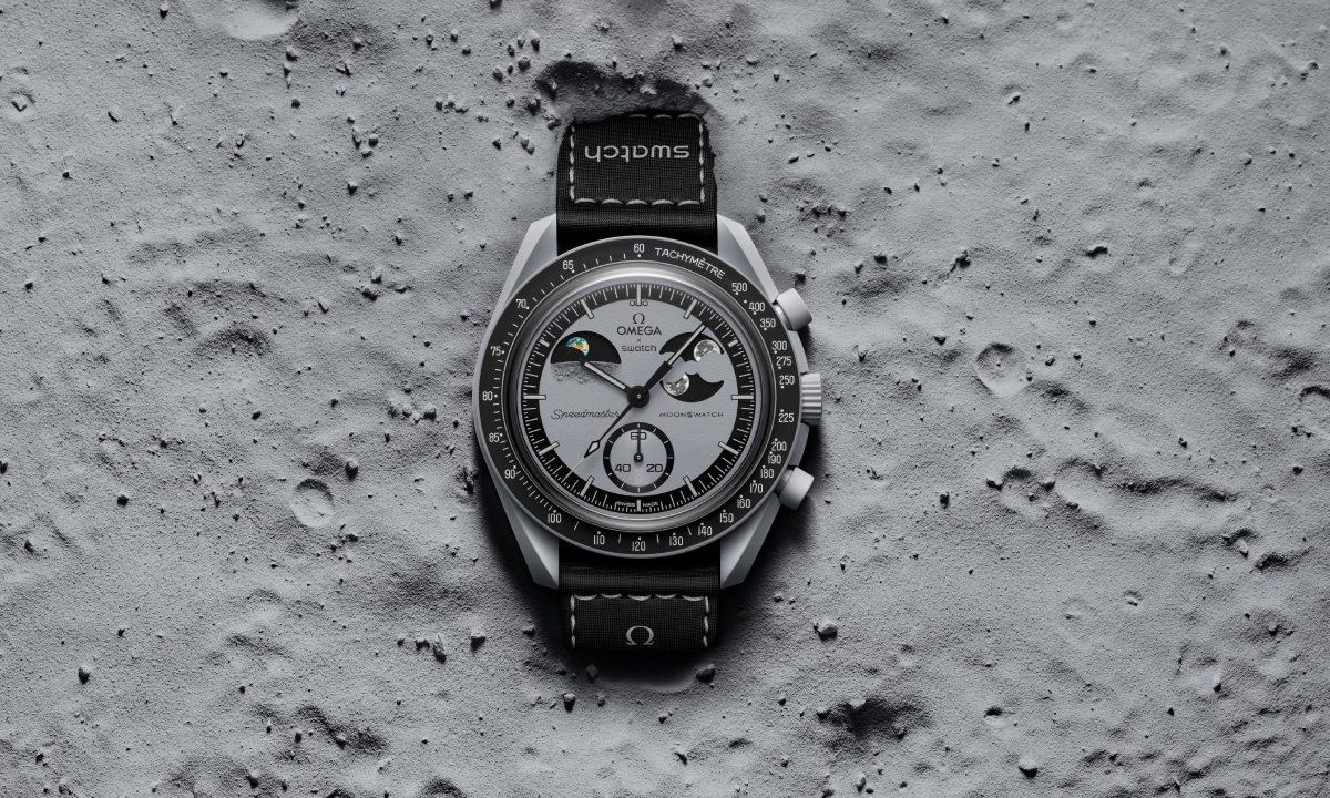 Swatch เผยโฉม Bioceramic MoonSwatch MISSION TO EARTHPHASE!