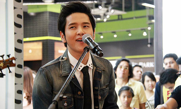 โต๋ ศักดิ์สิทธิ์ ส่งท้ายปีที่เก้ากับอัลบั้มใหม่ add 9