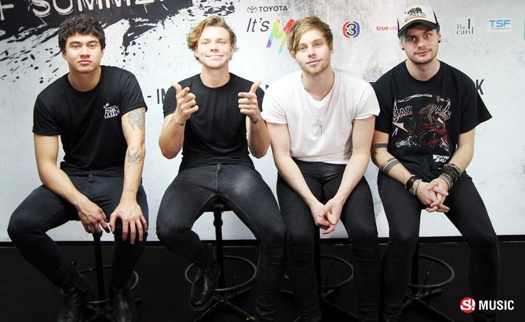 สัมภาษณ์ 5 Seconds of Summer “ชื่อเสียง สาวในอุดมคติ และดนตรีพังค์”