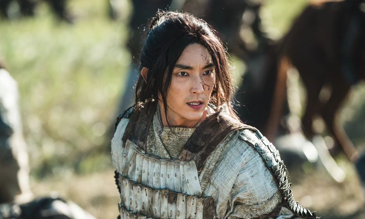 อีจุนกิ เผย “กดดันสุดๆ” หลังรับบทต่อจากซงจุงกิใน Arthdal Chronicles 2