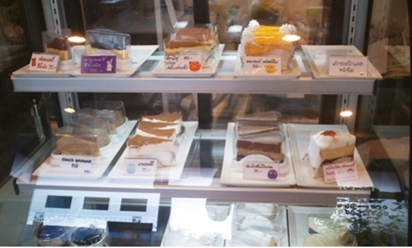 ร้านเบเกอรี่และกาแฟสด Dcake Dcup