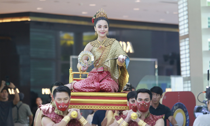 คิง เพาเวอร์ รางน้ำนครา \