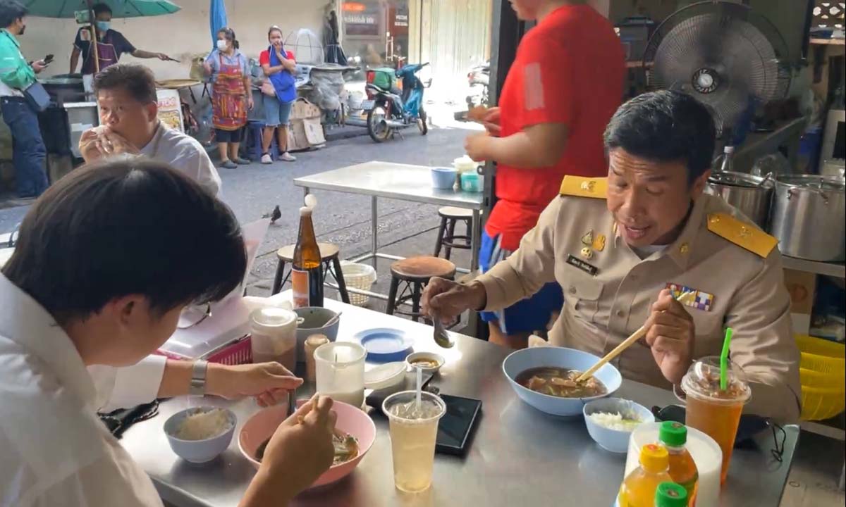 เปิดพิกัดร้านเจริญสุขโภชนา-ก๋วยเตี๋ยวเนื้อ ร้านเด็ดที่ผู้ว่าฯ ชัชชาติยังต้องไปกิน!