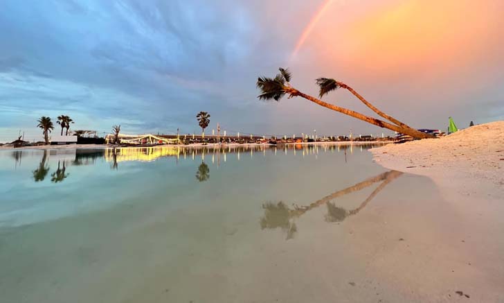 สยามชัยหาดทรายขาว ทะเลนครปฐม จากการเนรมิตของ สายเชีย จน เครียด กินเหล้า
