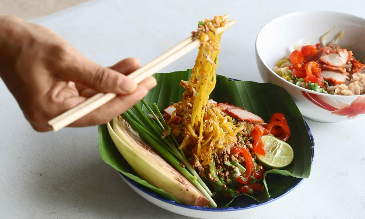 รสชาติแห่งตำนาน! หมี่อากง จังหวัดพิจิตร บะหมี่เส้นทำเองสูตรเก่าแก่กว่า 80 ปี