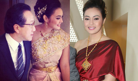 หรู มีระดับ! ชุดหมั้นสุดอลังการ ของตั๊ก บงกช