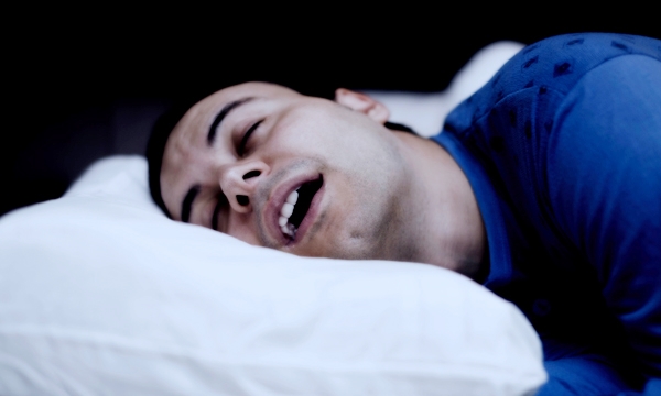 7 วิธีการหลีกเลี่ยงอาการ "นอนกรน"